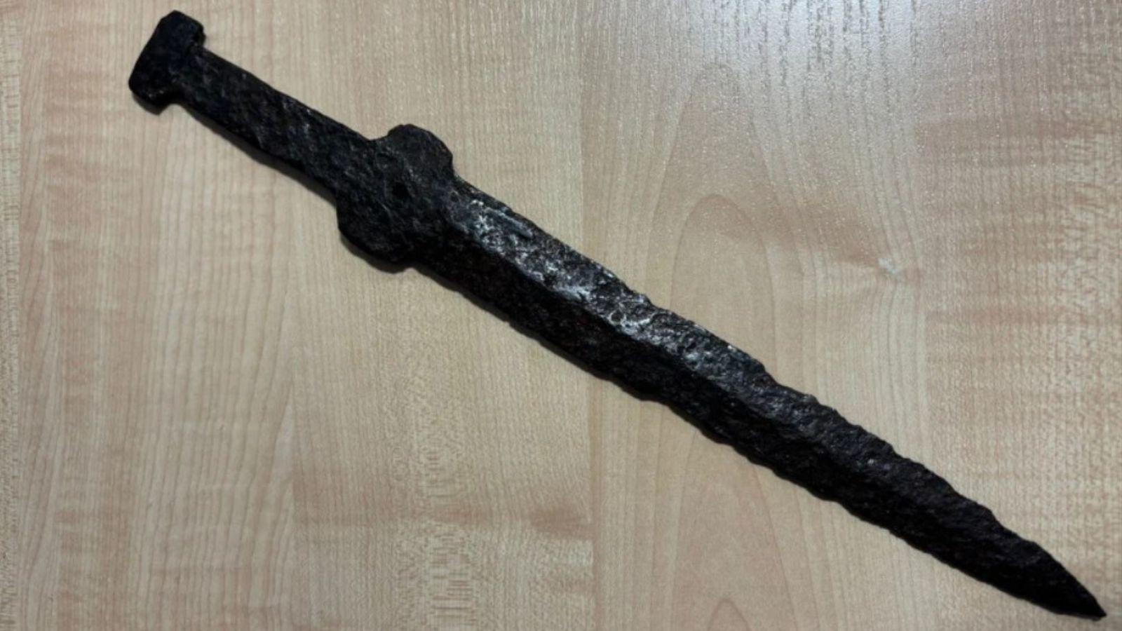 Chciał sprzedać unikatowy zabytek na targu. Mężczyzna został zatrzymany