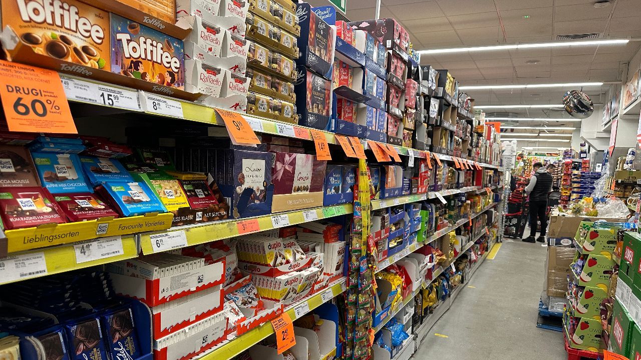 Ukochany przysmak Polaków znika ze sklepów. Zapasy topnieją w oczach