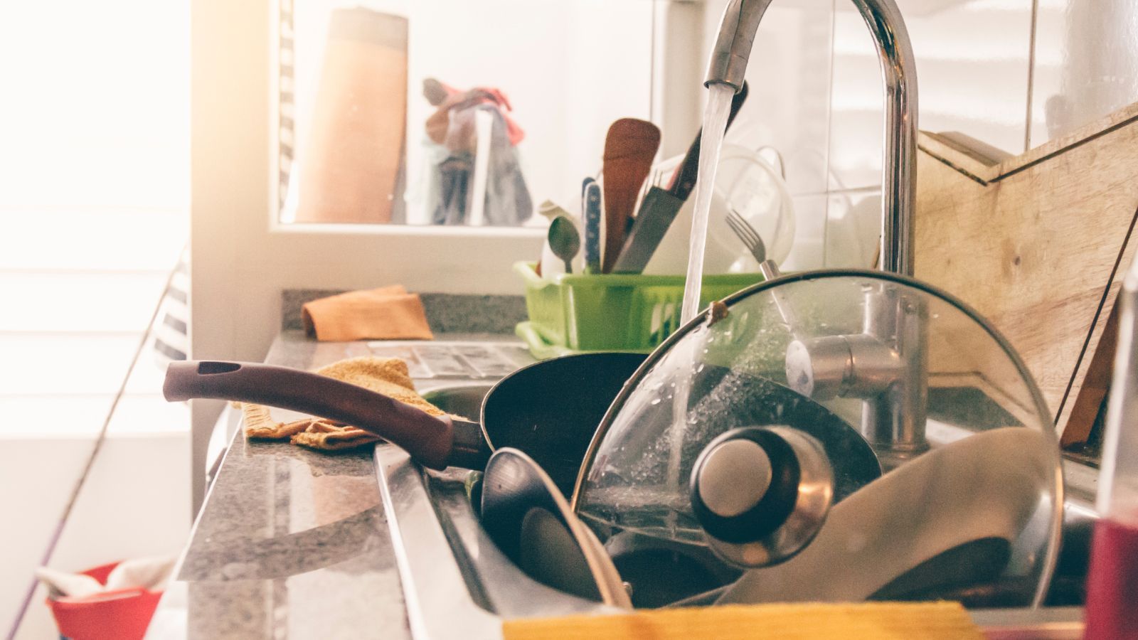 Mieszkają latami bez płacenia i nie można ich usunąć. Zbliża się koniec patologii na rynku najmu