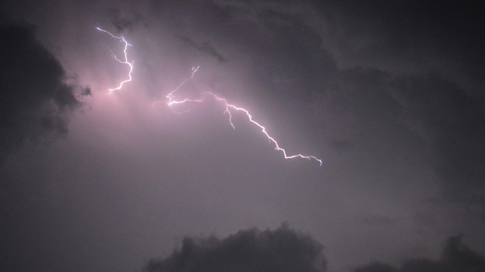 Już jest pogoda na majówkę. IMGW podało szczegóły, nie tego można było się spodziewać