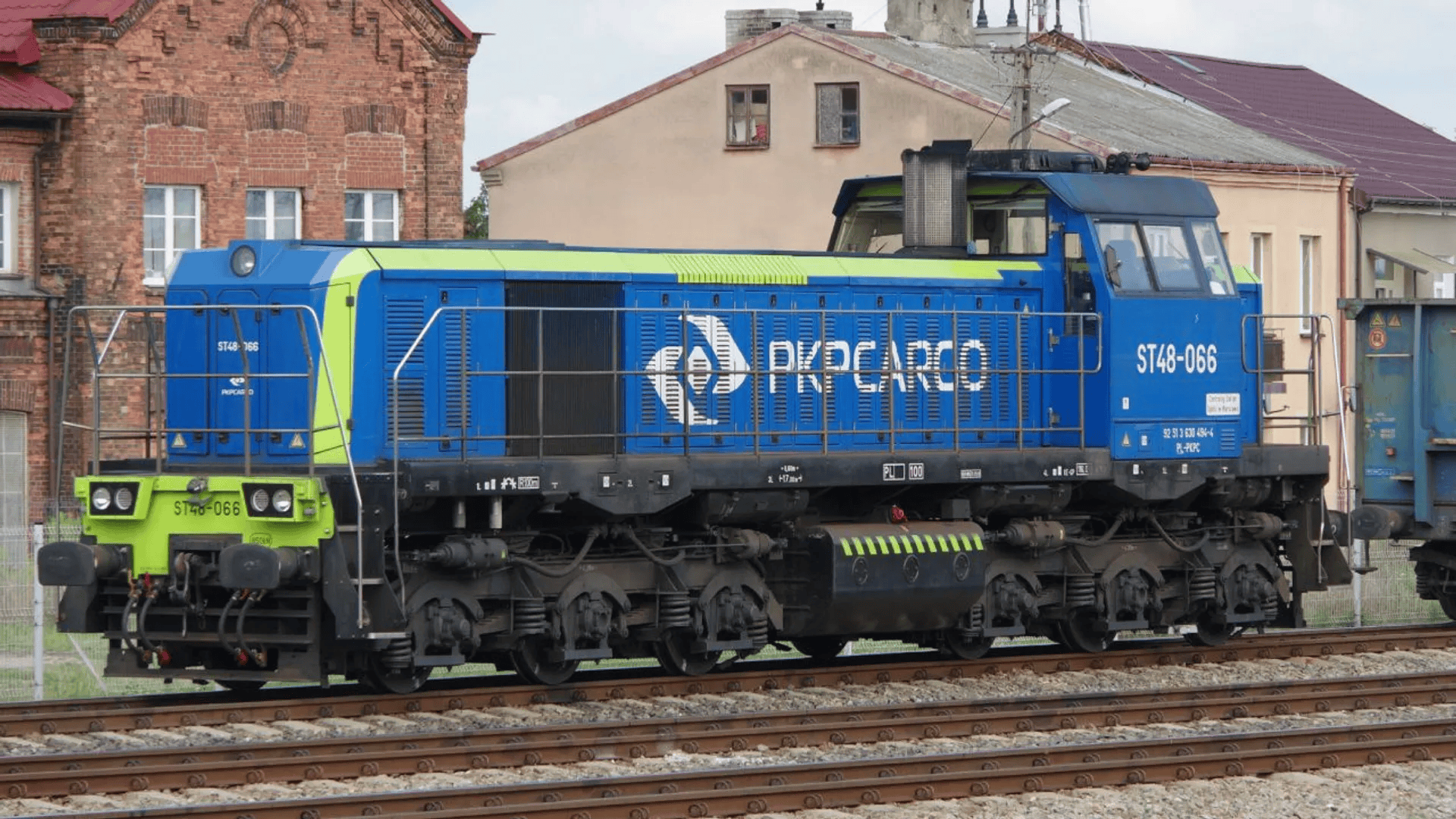 cargo 1.jpg