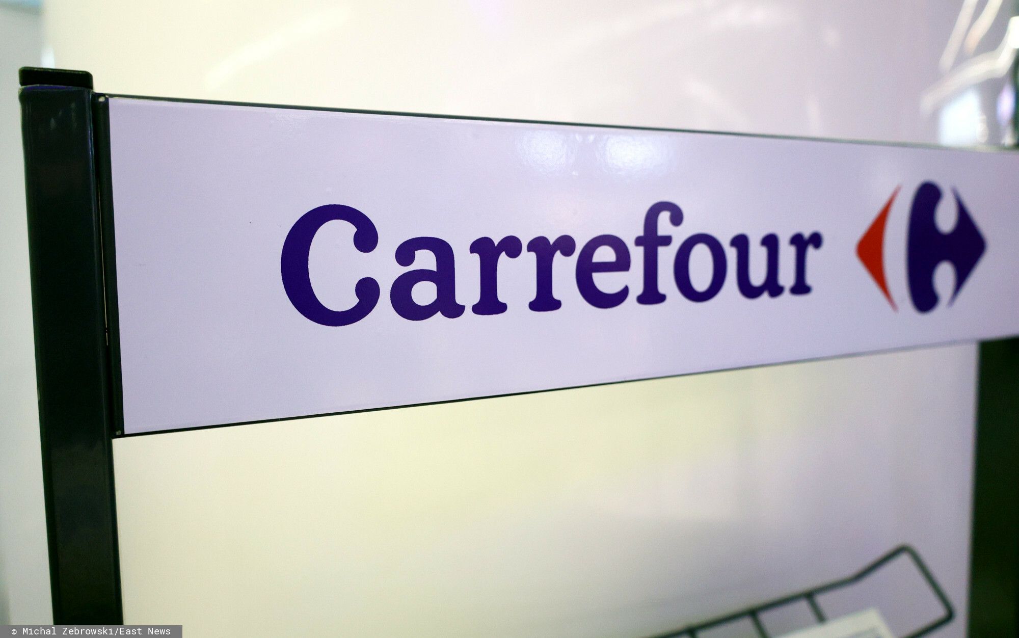 carrefour logo.jpg