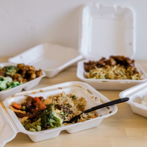 Masowe zatrucie dzieci na zielonej szkole. Na miejscu interweniowała policja