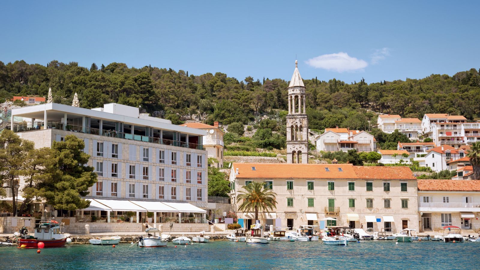 MSZ tego kraju odradza rodakom podróże do wakacyjnego raju Polaków. Trafił do "pomarańczowej strefy"