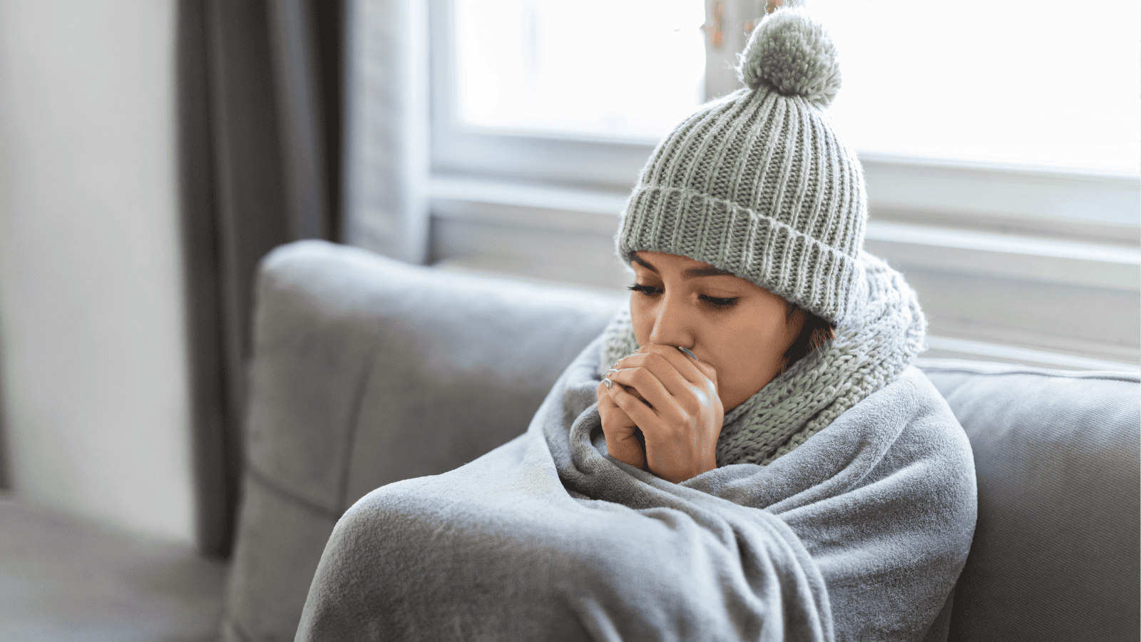 Dlaczego zawsze jest ci zimno? 7 możliwych przyczyn, które warto sprawdzić u lekarza