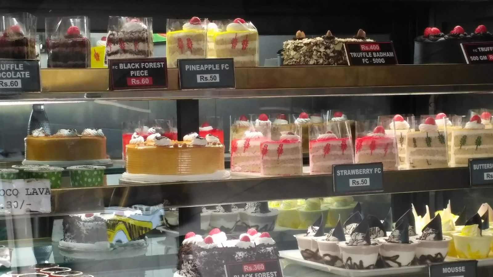 Tak oszukują na ciastkach i wypiekach. Producenci wciskają kit, a ty nadal za to płacisz