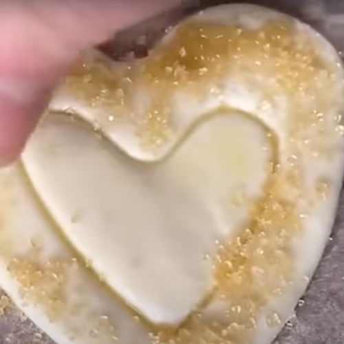 Wyglądają i smakują jak z najlepszej cukierni. Robię je błyskawicznie z ciasta francuskiego