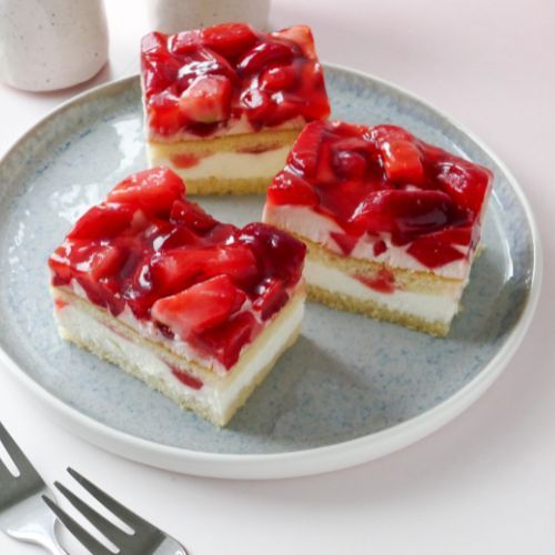 Cała rodzina prosi mnie o to ciasto z galaretką. W czerwcu piekę je co weekend