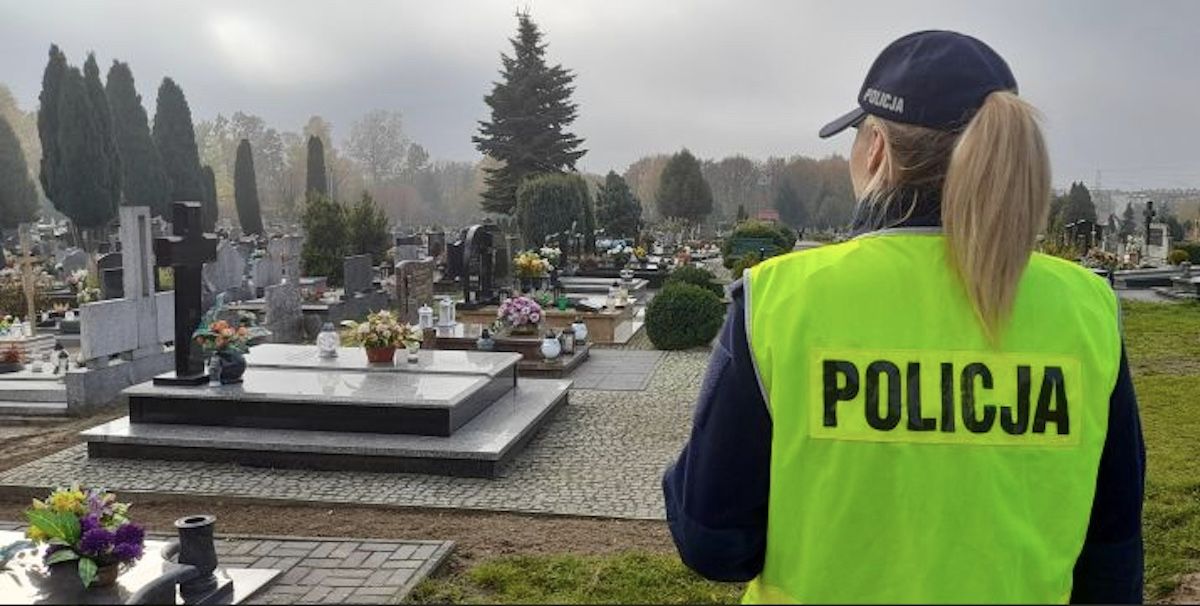 policjant, cmentarz
