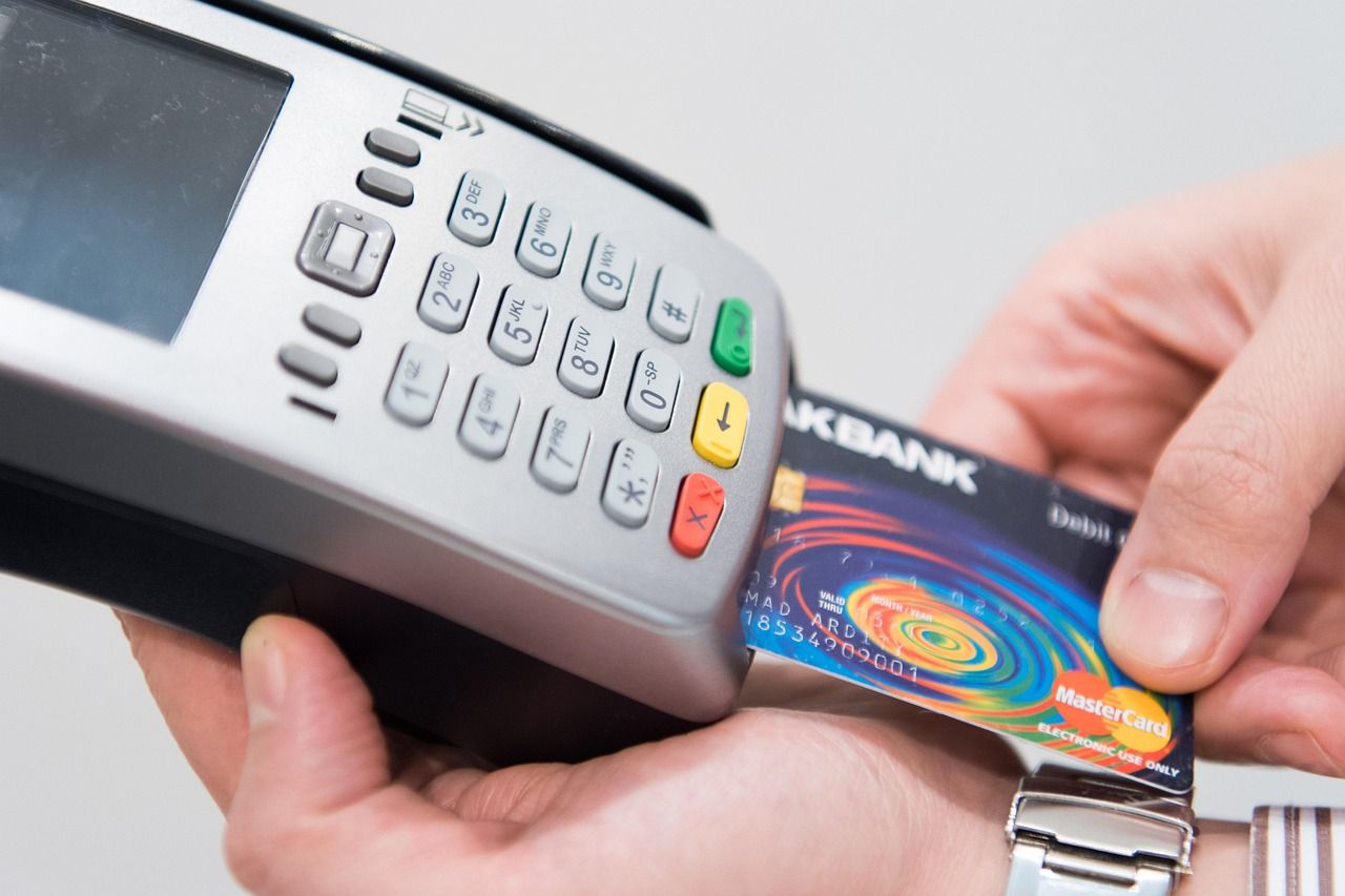 credit-card-machine-4577769_1280.jpg