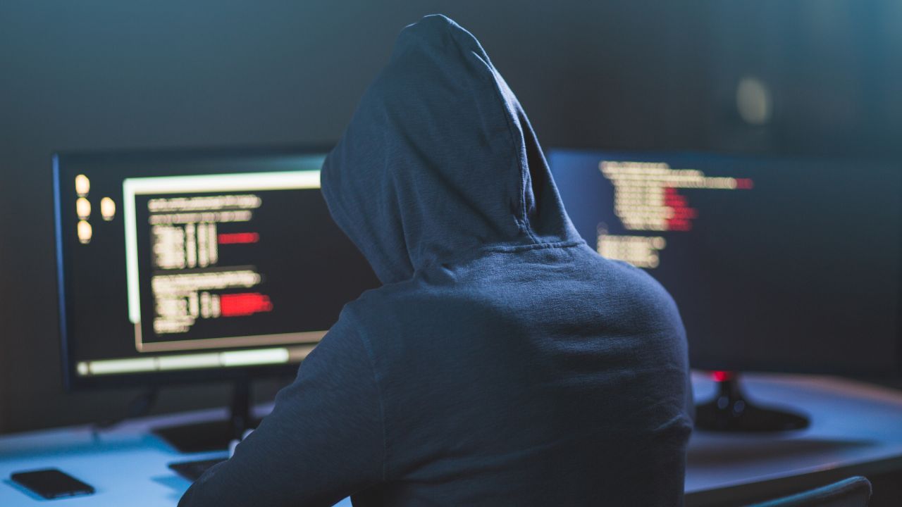 cyberprzestępca.jpg