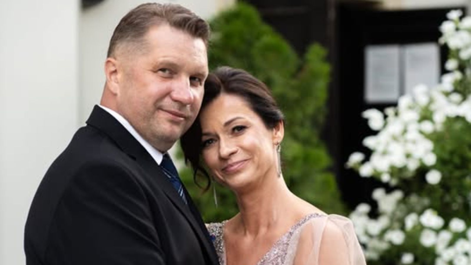 Oto kim jest żona Przemysława Czarnka. Nie każdy wie czym zajmuje się na co dzień