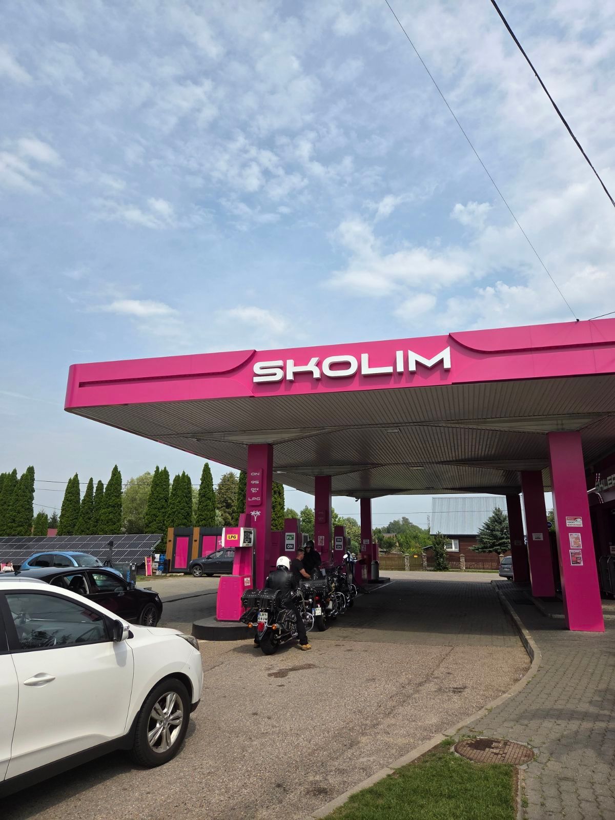 Skolim z nowym biznesem nad polskim morzem. Tyle trzeba zapłacić za nocleg u "króla latino"