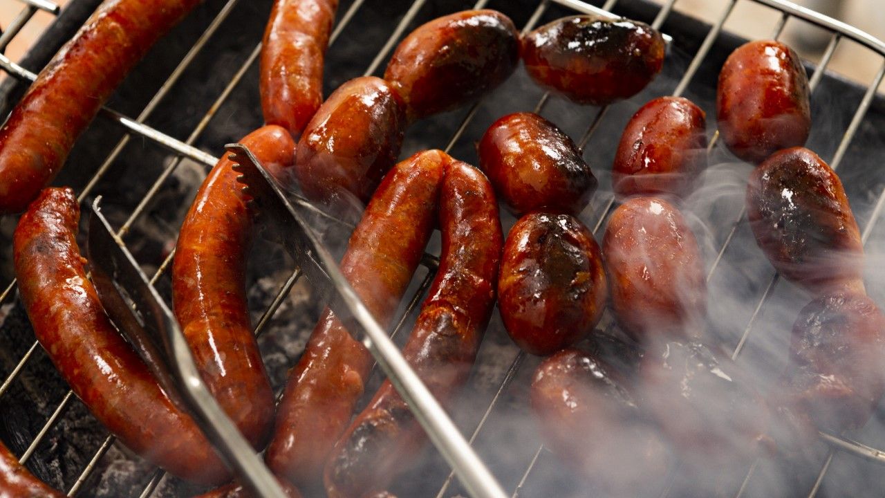 delicious-chorizo-sausage-grill.jpg