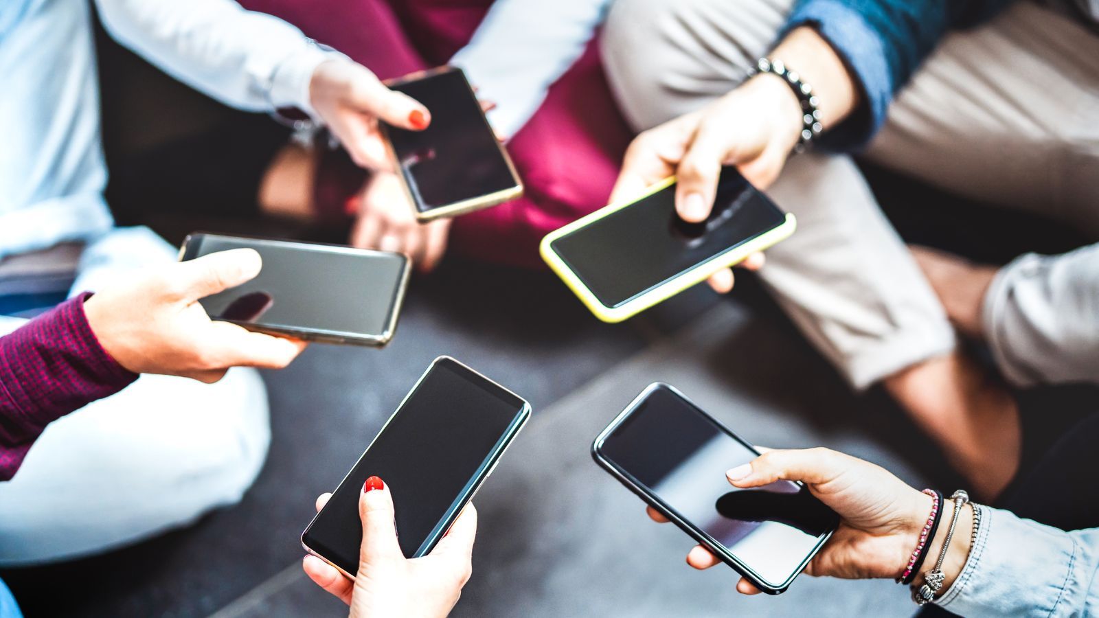 Spięcie w studiu Radia Zet. Padły ostre słowa. Poseł uderzył w Konfederację