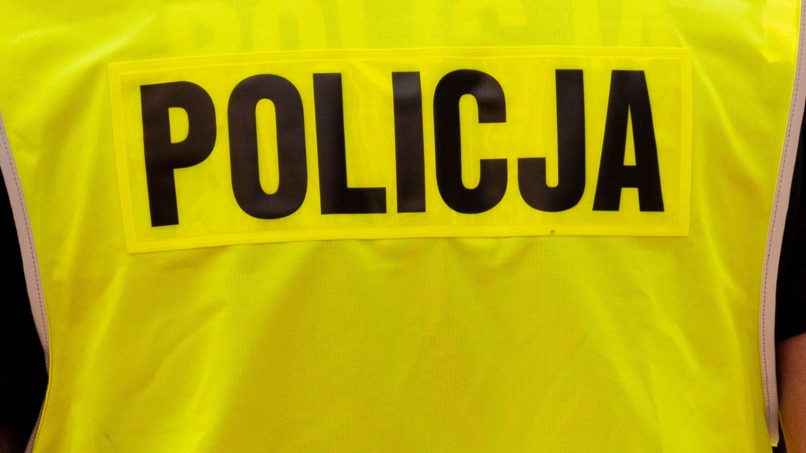 Tragiczny wypadek. Samochód wpadł do jeziora, kierowca nie żyje