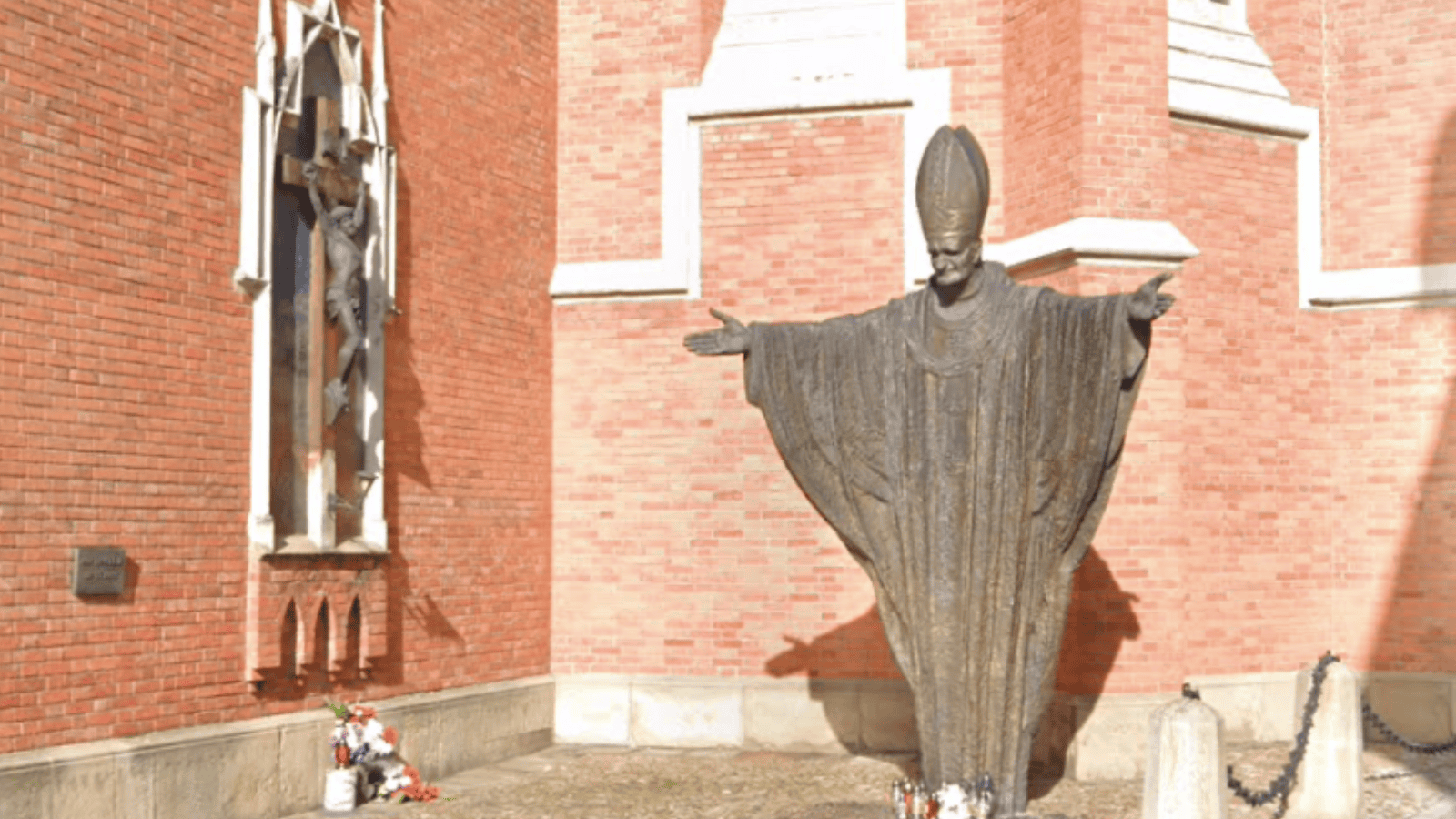 Polska religijność w liczbach. Gdzie kościoły są najpełniejsze?