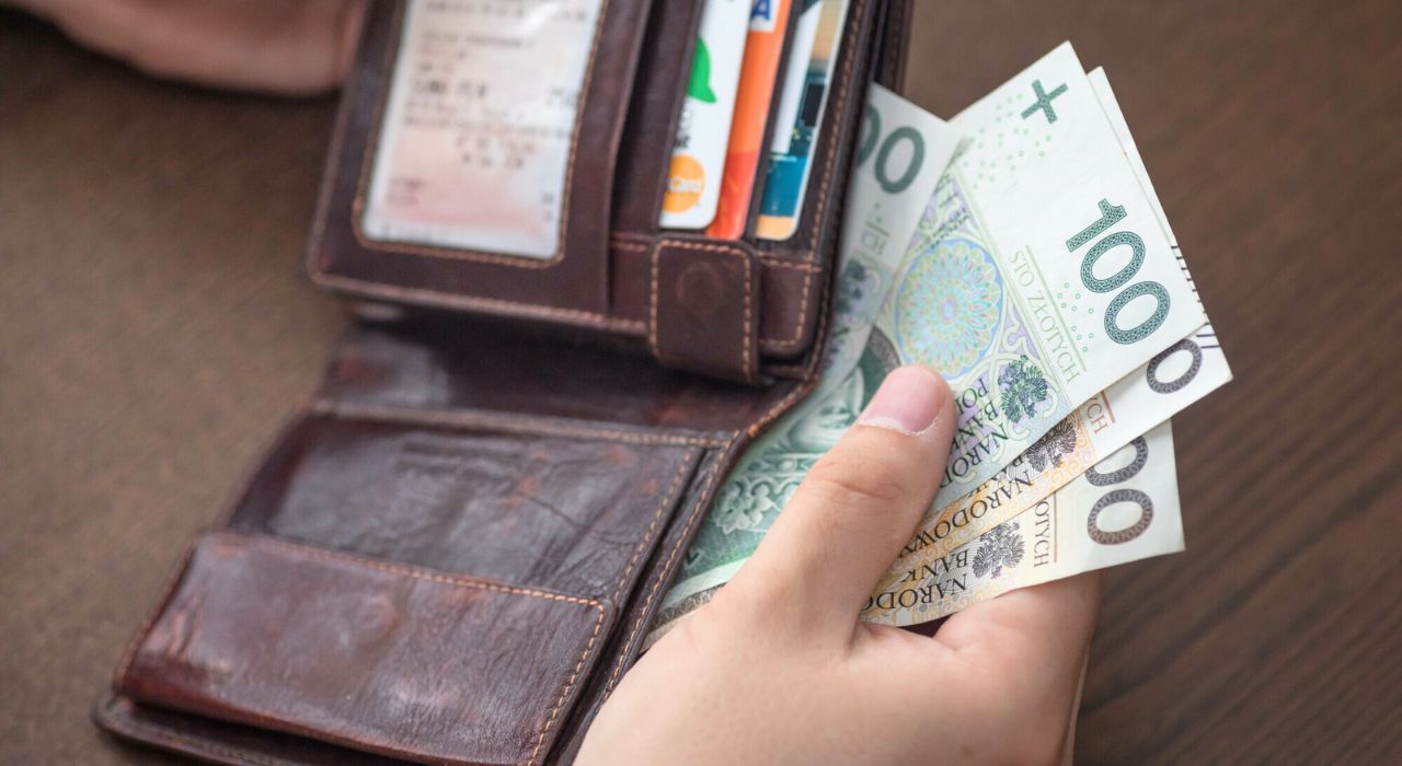 Rewolucja w budżetówce. Taki dodatek dostaną pracownicy już po 10 latach