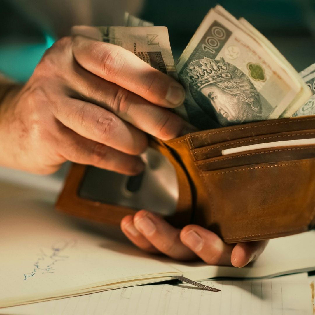 Seniorzy otrzymają dodatkowe pieniądze. Ta decyzja jest automatyczna