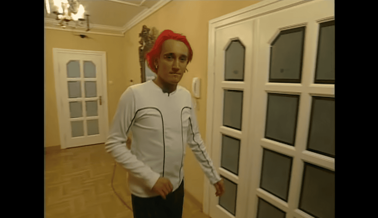 Pamiętacie willę Michała Wiśniewskiego z programu „Jestem jaki jestem”? To kwintesencja lat 2000