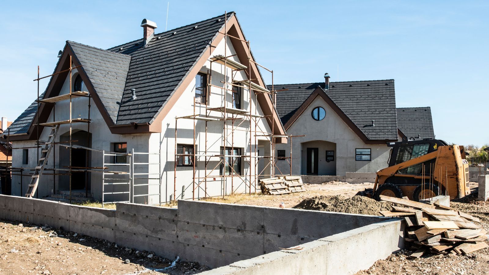 Takiego ogrodzenia już nie postawisz na posesji. Nowy zakaz wchodzi w 2026 r.