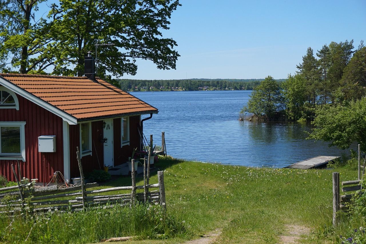 dom, jezioro