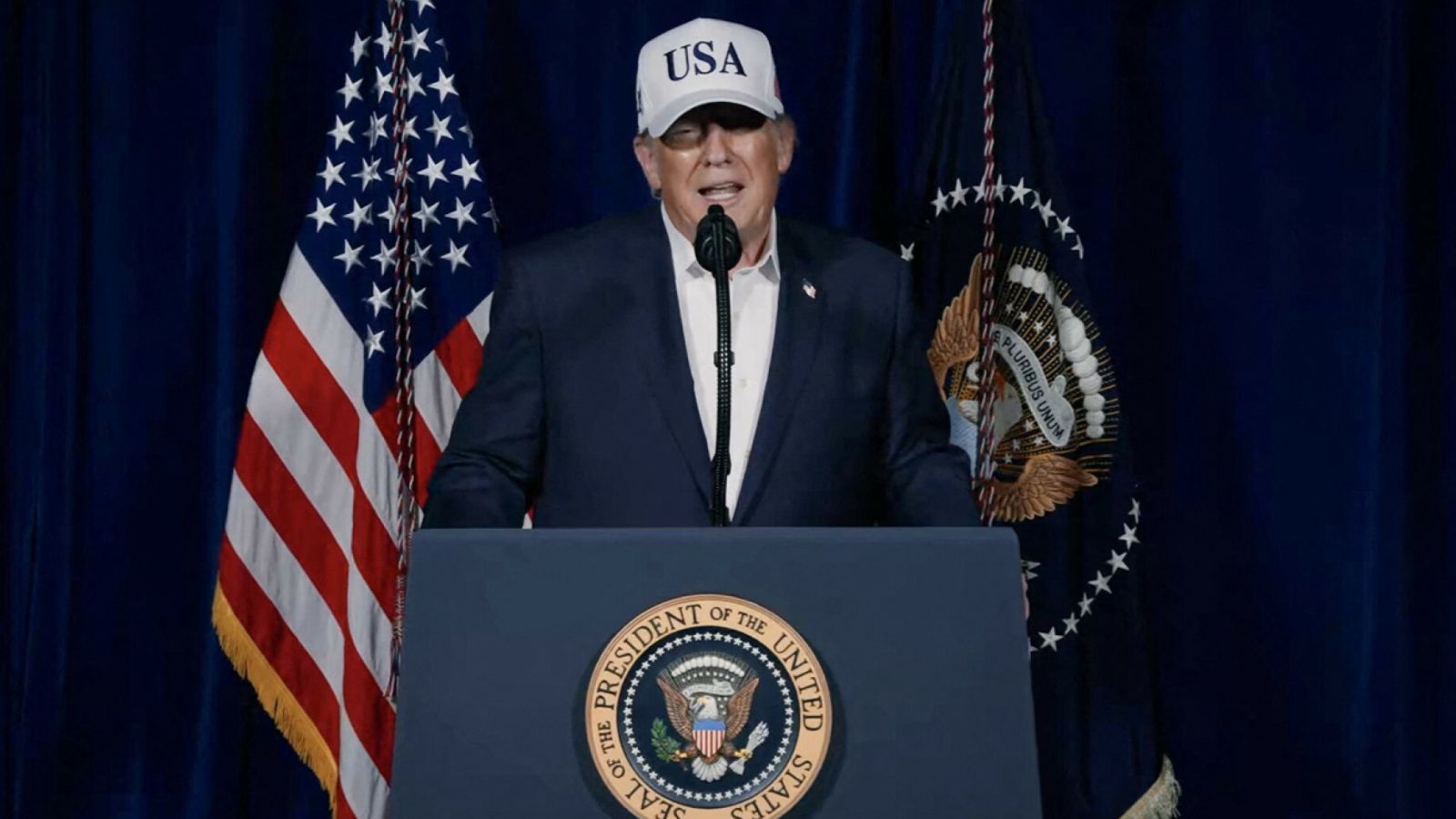 Dzień po ataku na Iran Donald Trump ujawnił szczegóły operacji. Tyle jego zdaniem potrwa konflikt