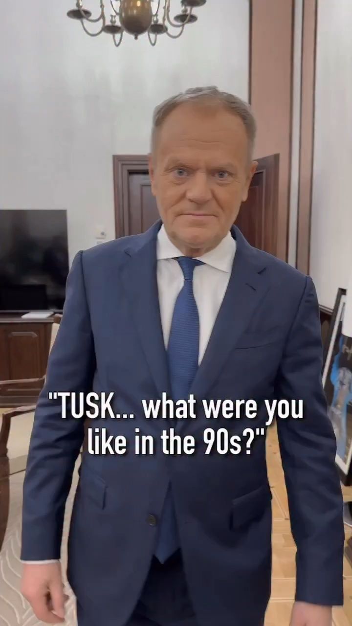 Tusk pokazał zdjęcia sprzed lat, a ludzie aż się wzruszyli. „Nieodmiennie przystojny”
