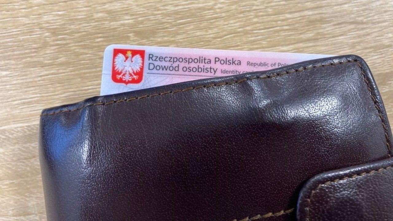 Miliony Polaków czeka wymiana dowodu. Można zapłacić karę