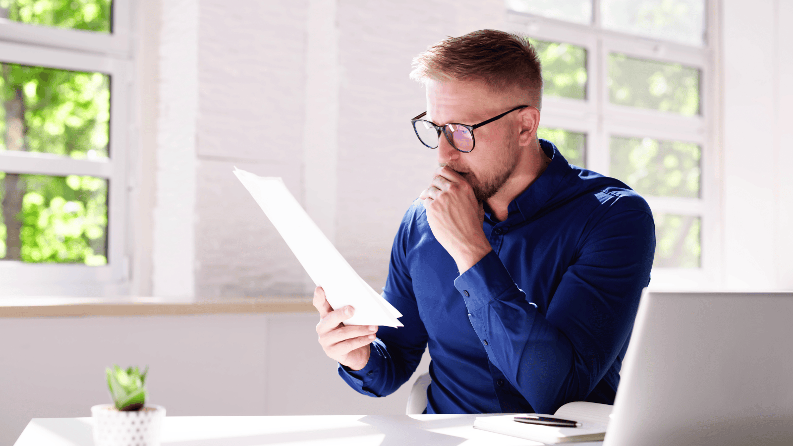 Masowa blokada kont bankowych. Miliony Polaków odcięte od środków do życia