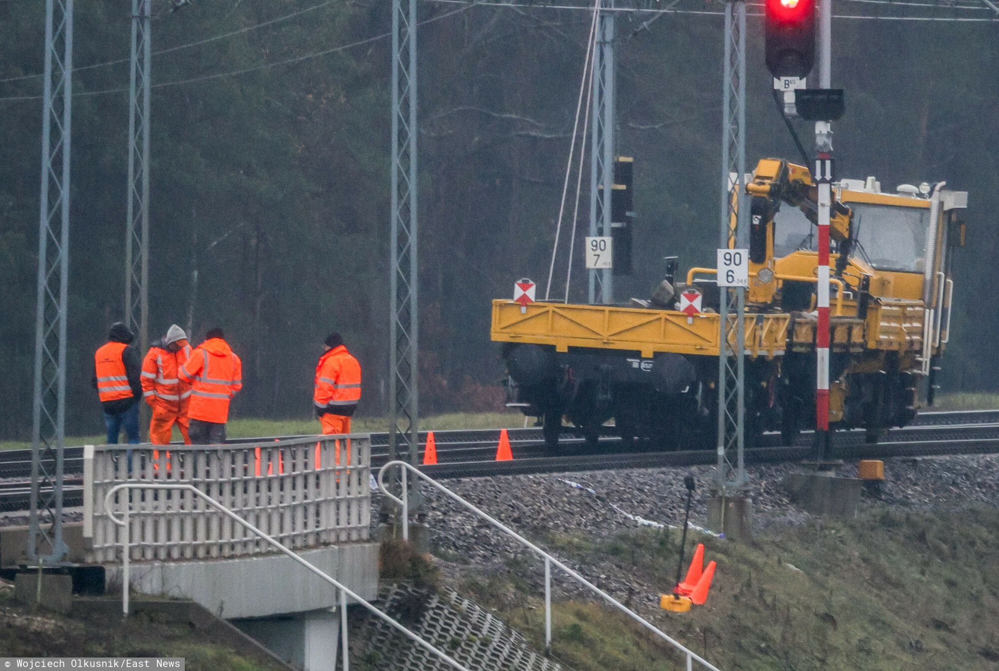 Trzeci stopień zagrożenia CHARLIE wprowadzony w Polsce. Te miejsca pod wzmożoną kontrolą