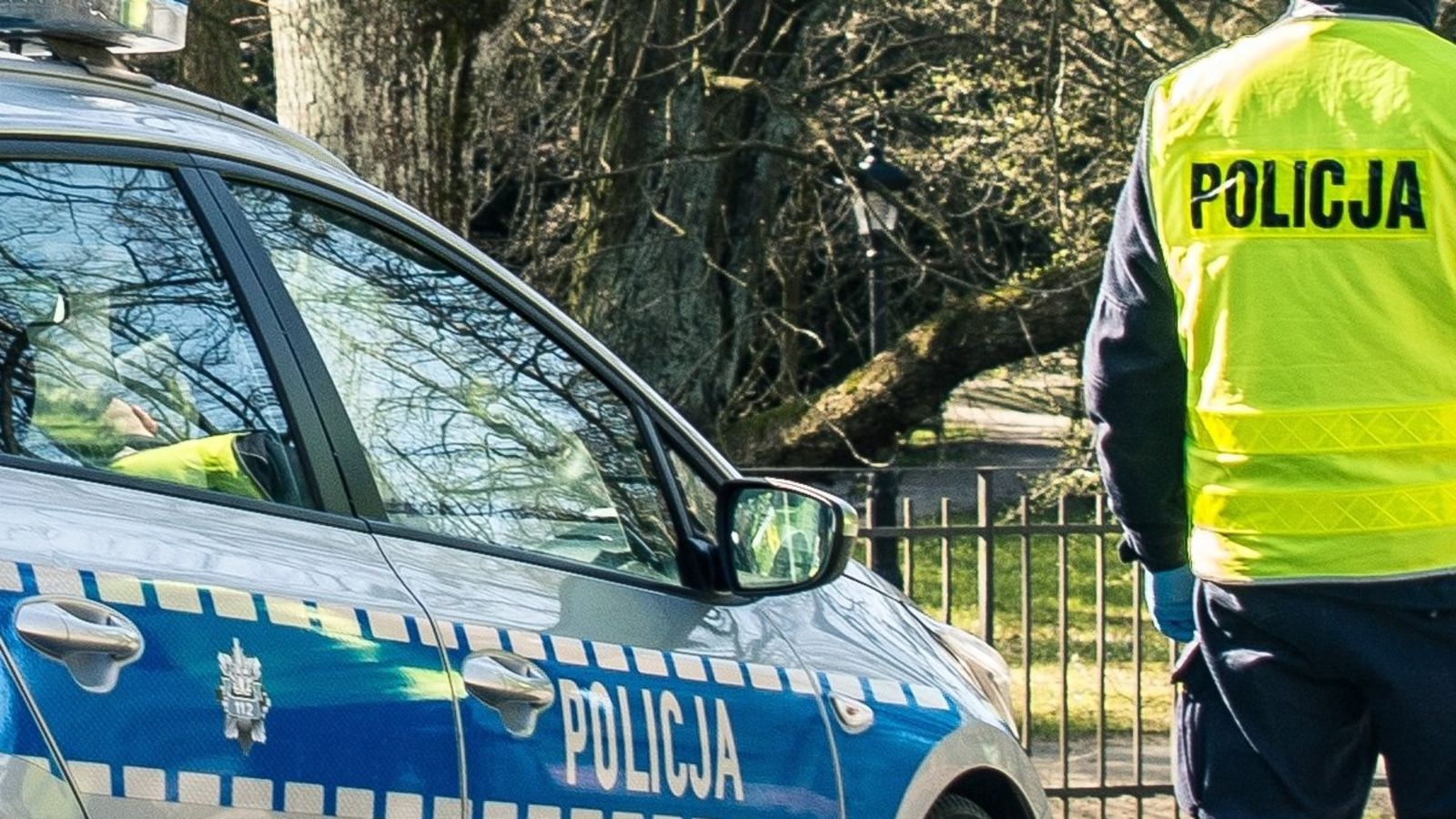 5-latka wypadła z okna we Włocławku. Interweniowało LPR