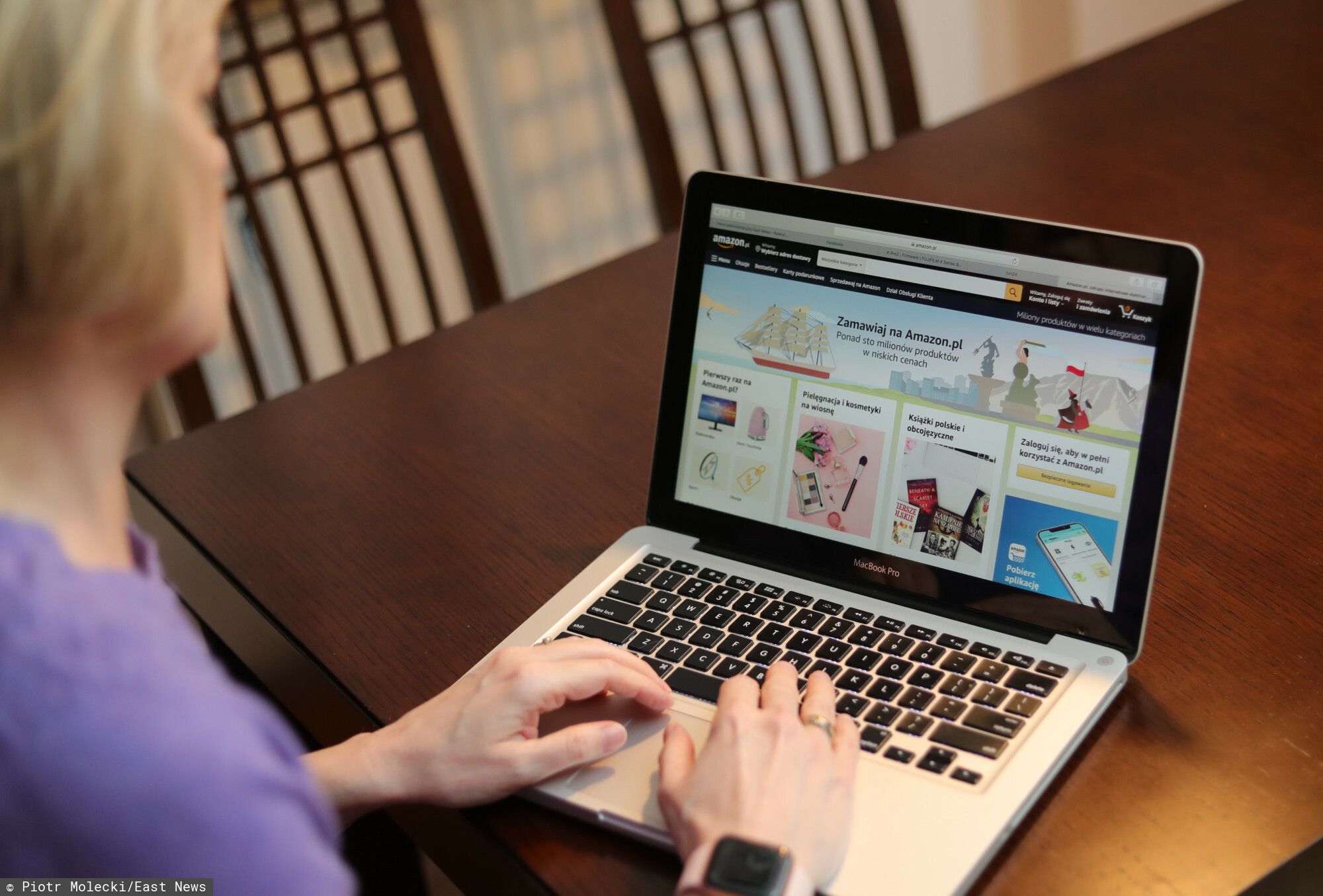 E-commerce