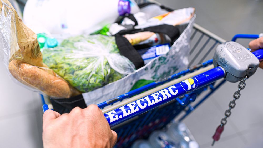 Kolejny market znanej sieci będzie otwarty także w niedziele. Klienci bez przeszkód zrobią zakupy