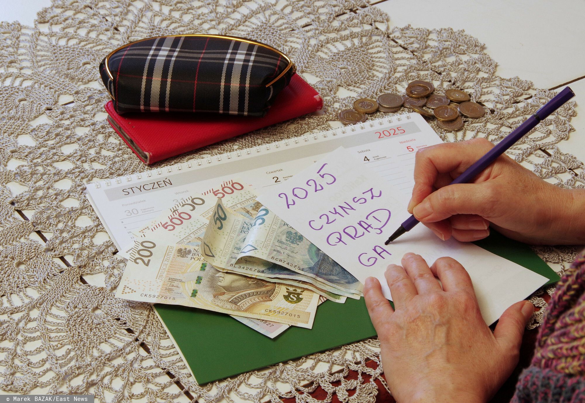 Waloryzacja emerytur według zmienionych reguł. Projekt ustawy z podpisem Nawrockiego