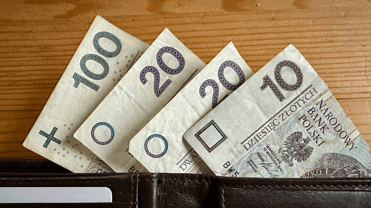 Emerytura wyższa o choćby kilkaset złotych miesięcznie. Wystarczy jeden z tych dokumentów