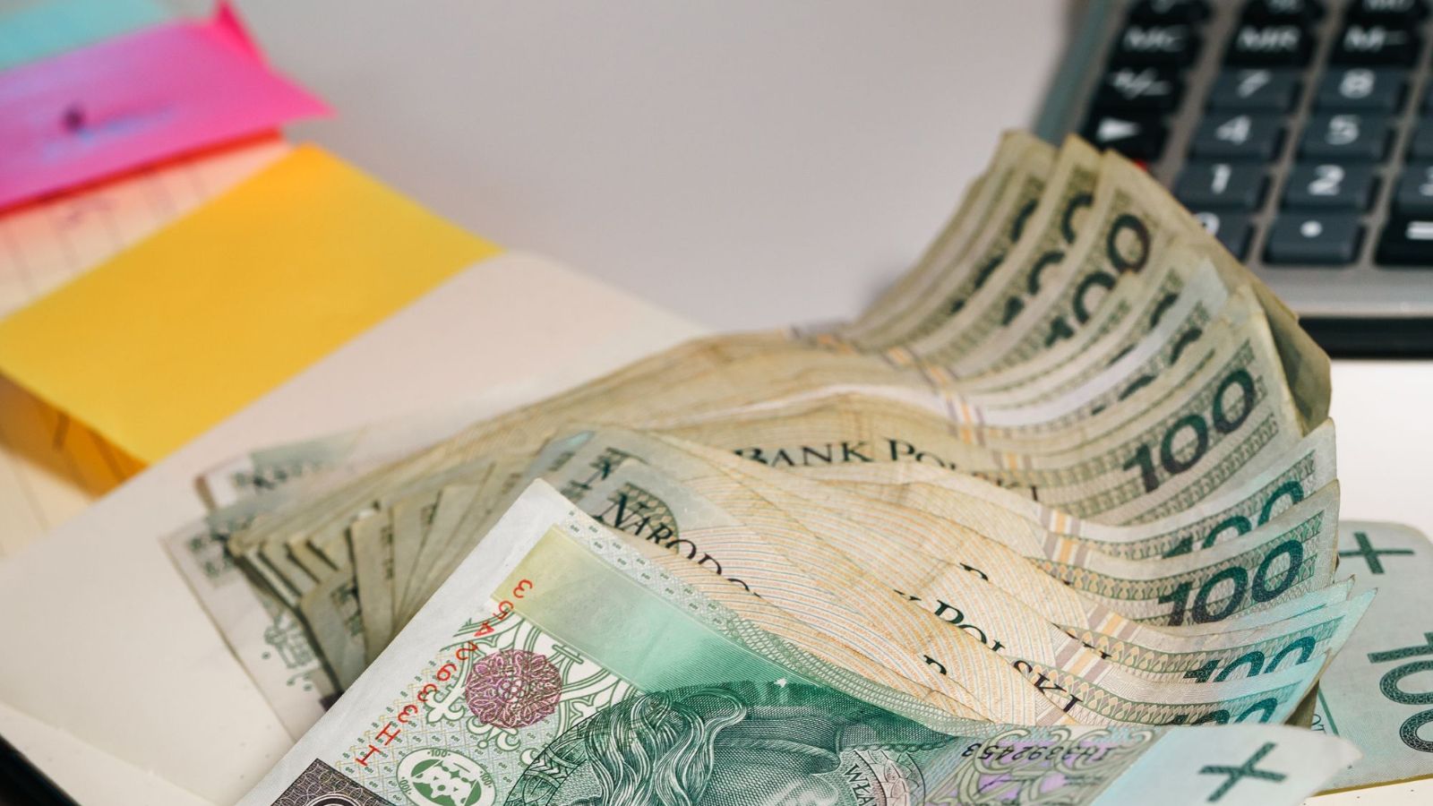 Wstrząs w emeryturach. Wielu Polaków może zyskać tysiące złotych. Wystarczy 1 wniosek