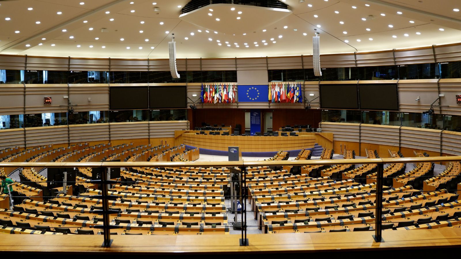 Polska wyjdzie z Unii Europejskiej? Polacy nie pozostawili złudzeń w najnowszym sondażu dot. "polexitu"