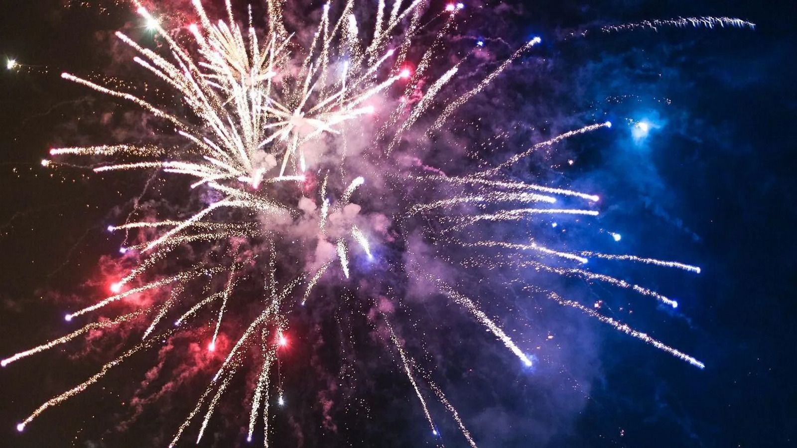 Surowe kary za fajerwerki. W tych sytuacjach grozi mandat, a choćby więzienie