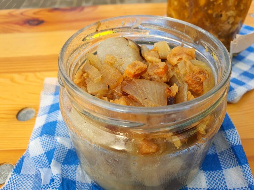 Zupa, która stawia na nogi. Klasyczne flaki - smak Warszawy z Różyca