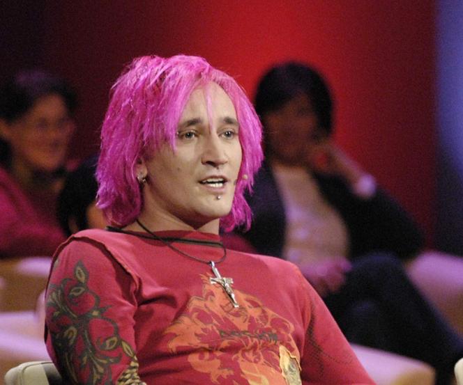 Michał Wiśniewski nie zawsze nosił czerwone włosy. To zdjęcie wczarnych to hit 