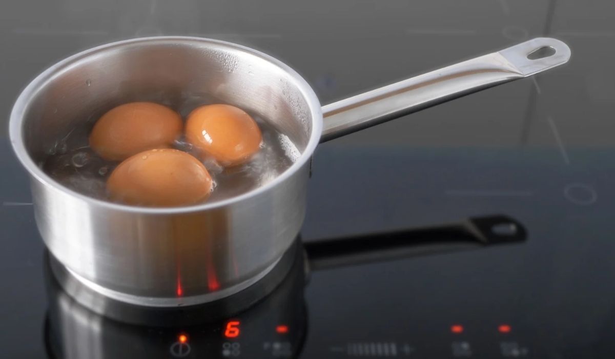 Na miękko czy na twardo – większość wybiera źle. Zobacz, które jajka naprawdę są najzdrowsze