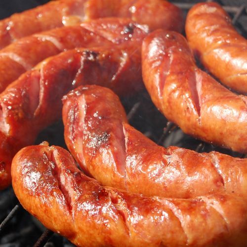 Czy w piątek 2 maja katolicy mogą jeść mięso? Sprawa jest skomplikowana