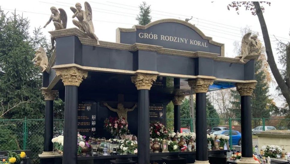 grób rodziny Koral, fot. nowysacz.grobonet.com