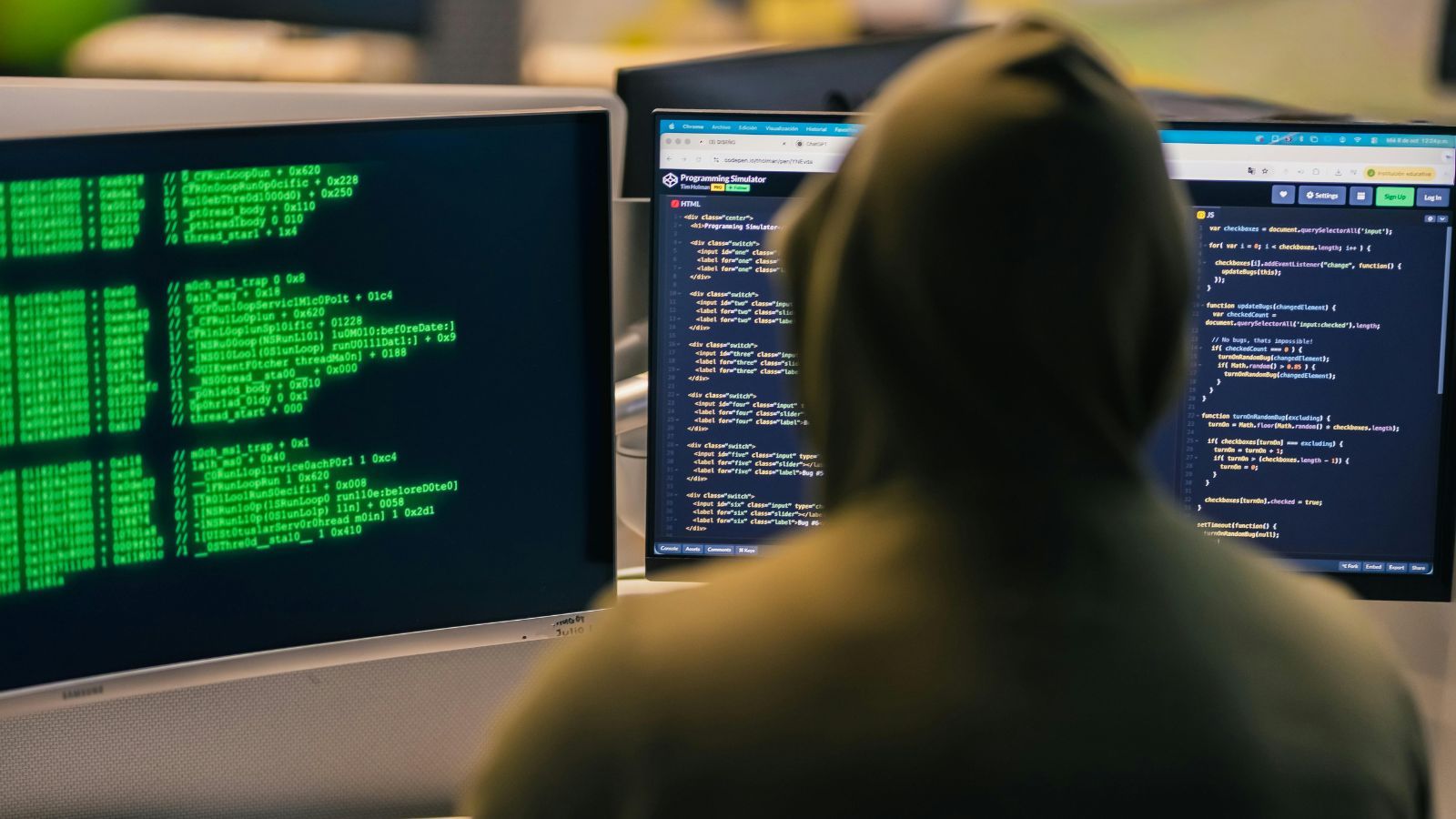 CERT Polska alarmuje. Hakerzy zaatakowali bazy danych Booking.com. Te dane wyciekły, sprawdź swoje konto