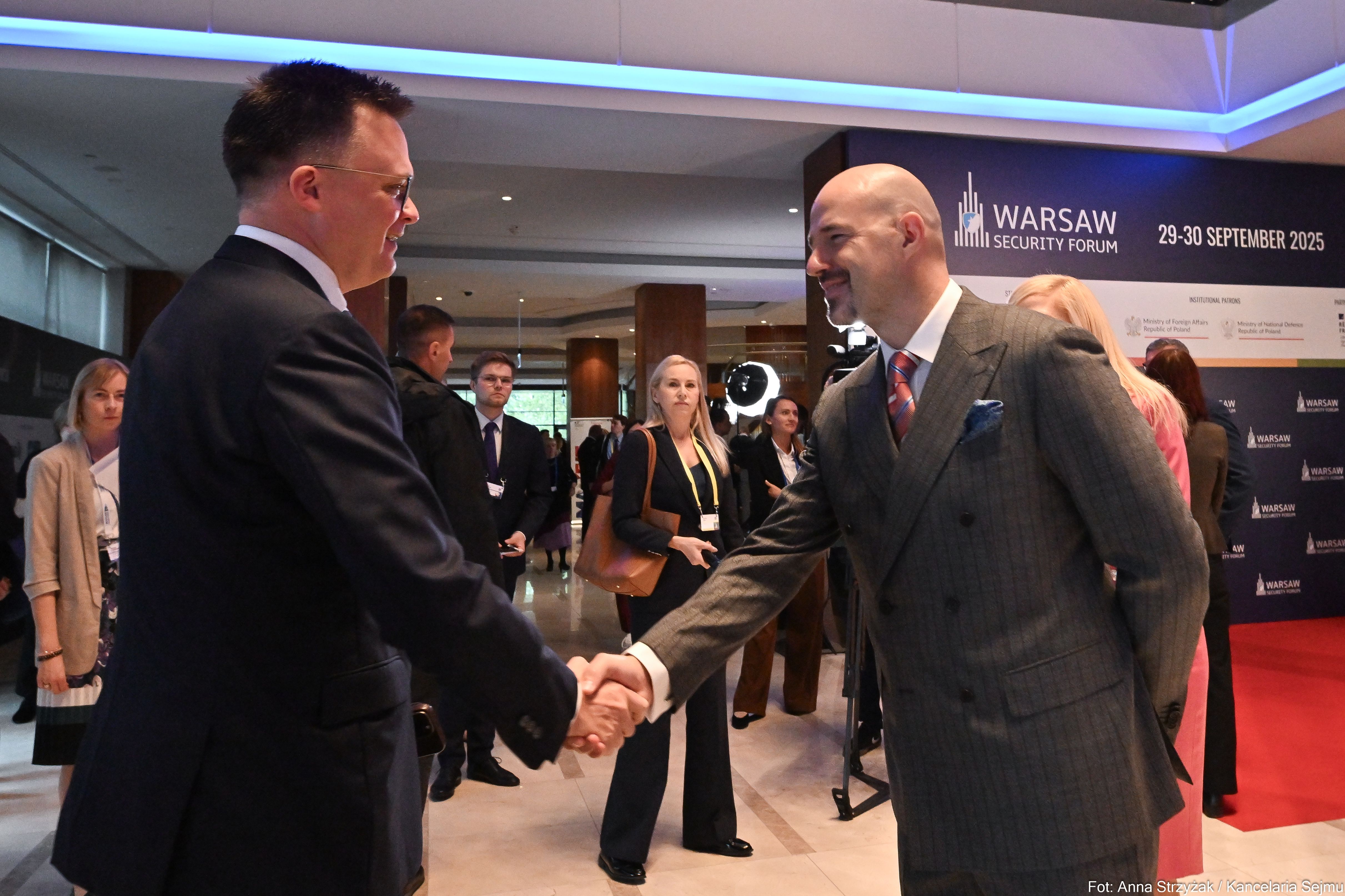 hołownia security forum.jpg