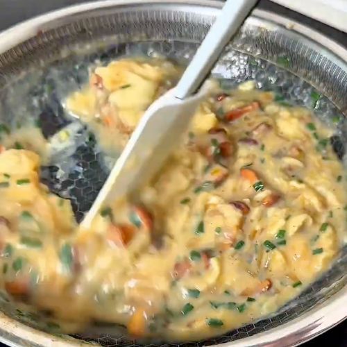 Jajecznica z kurkami. Mamy najlepszy przepis