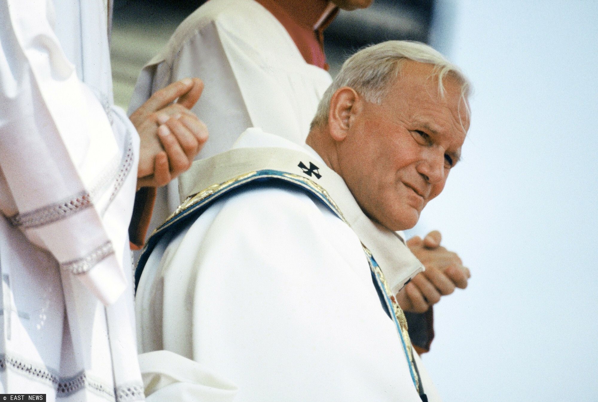 W Warszawie spłonął legendarny krzyż. Policja podała możliwą przyczynę