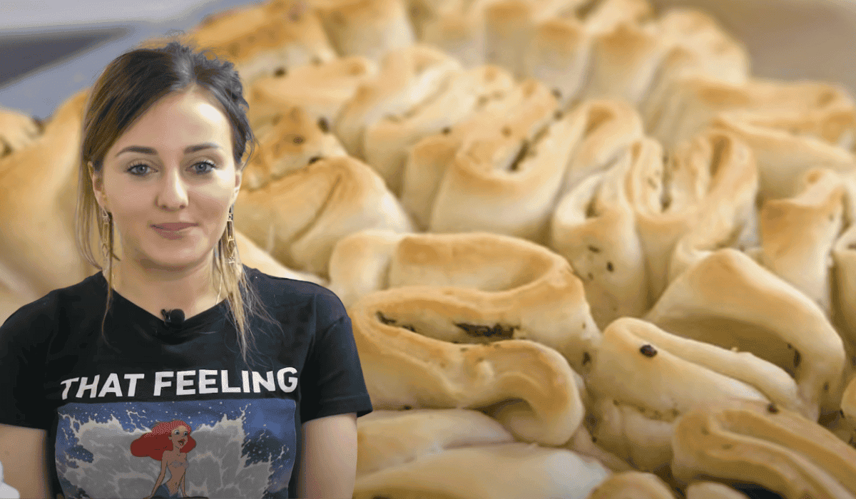 Jak zrobić chleb czosnkowy? Ania Bardowska pokazała na nagraniu swój sekretny przepis