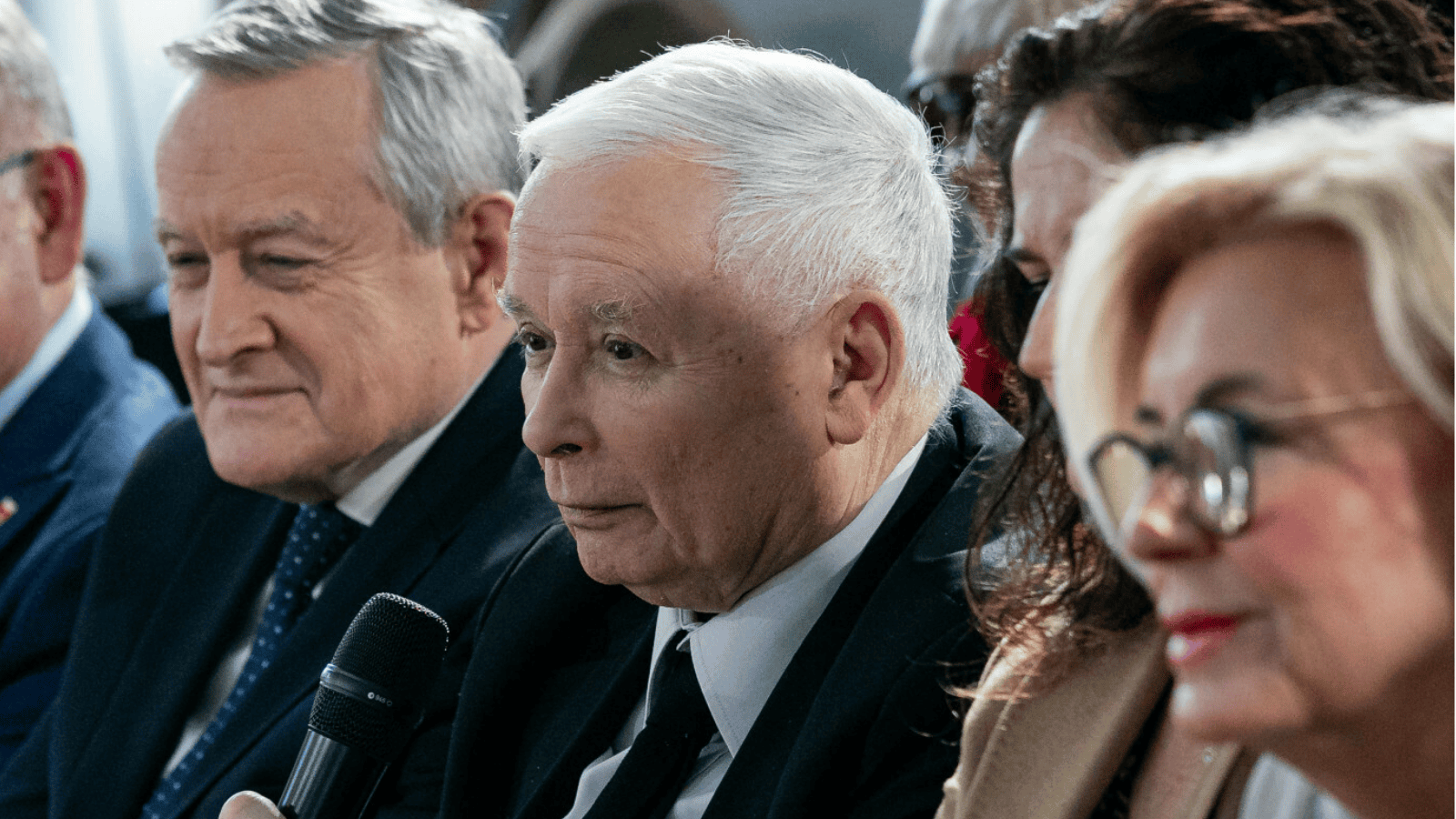 Zapytali Polaków, czy PiS wróci do władzy. Są wyniki najnowszego sondażu